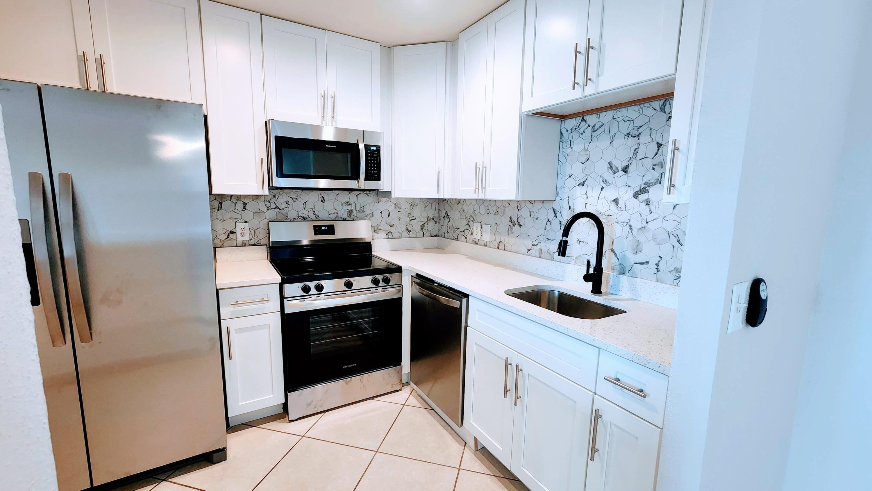 Property for Sale at 511 Monaco K, Delray Beach, Palm Beach County, Florida - Bedrooms: 1 
Bathrooms: 1.5  - $135,000