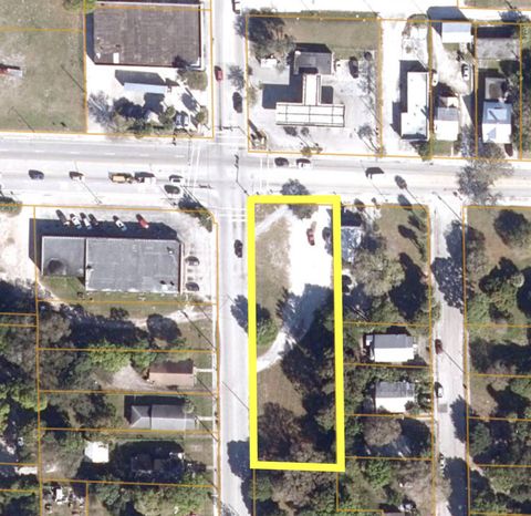 Photo of 1229 Orange Avenue, Fort Pierce, FL 34950 (MLS # RX-11125021)