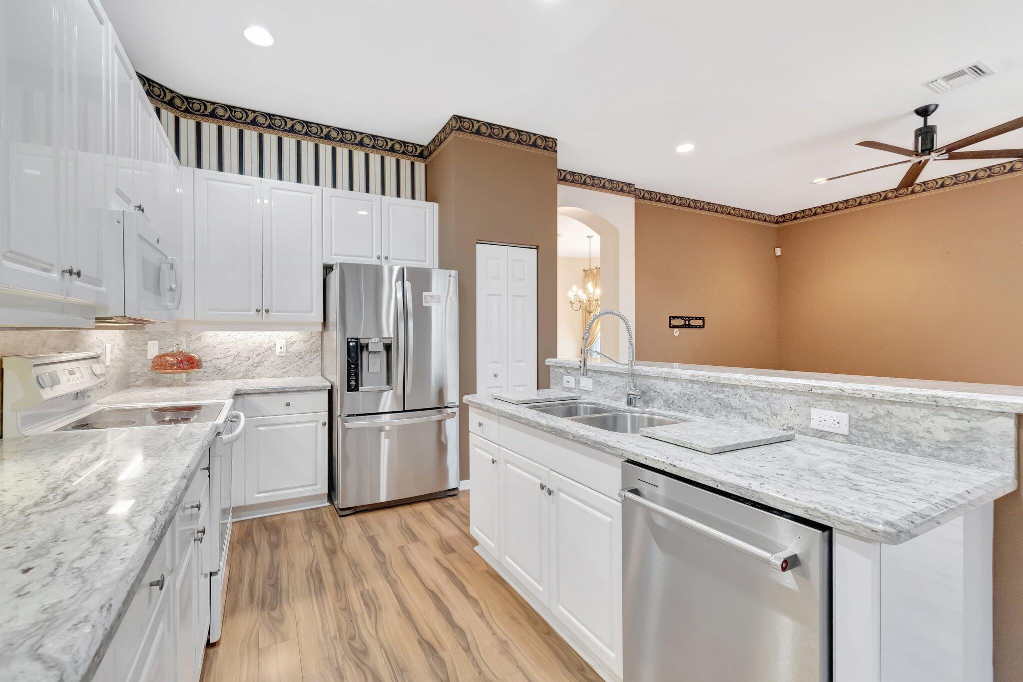 Property for Sale at 7314 Toscane Court, Boynton Beach, Palm Beach County, Florida - Bedrooms: 3 
Bathrooms: 2  - $534,900