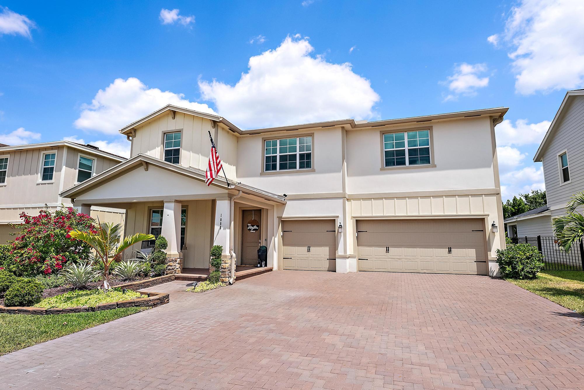 Property for Sale at 1088 Sterling Pine Pl Pl, Loxahatchee, Palm Beach County, Florida - Bedrooms: 5 
Bathrooms: 3.5  - $830,000
