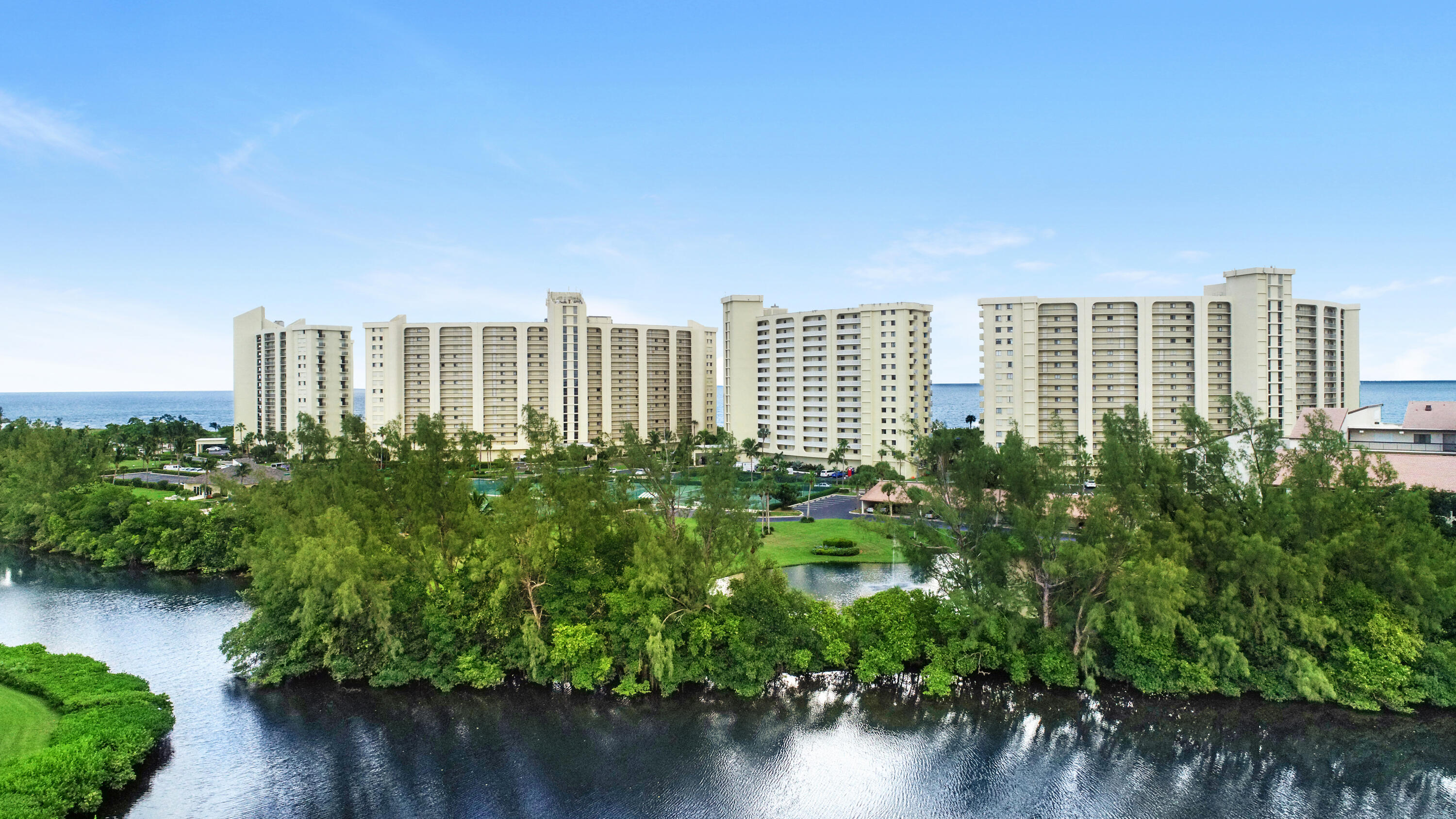 Property for Sale at 200 Ocean Trail Way 510, Jupiter, Palm Beach County, Florida - Bedrooms: 2 
Bathrooms: 2  - $770,000