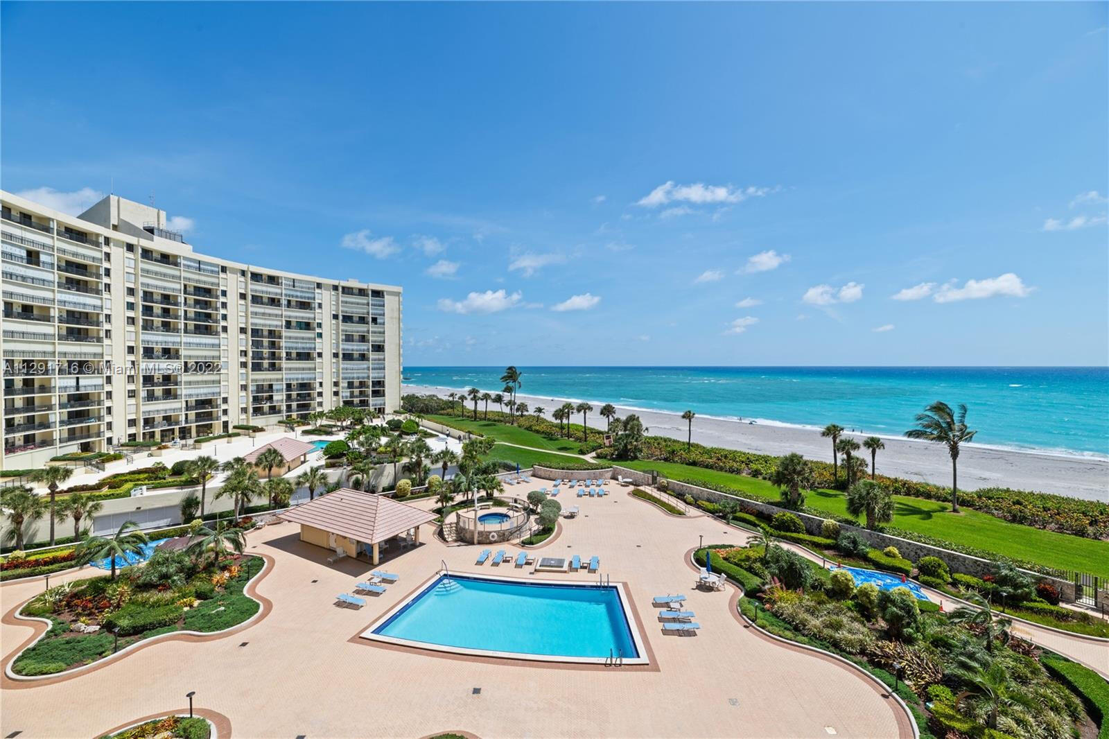 Property for Sale at 300 Ocean Trail Way 410, Jupiter, Palm Beach County, Florida - Bedrooms: 2 
Bathrooms: 2  - $599,000