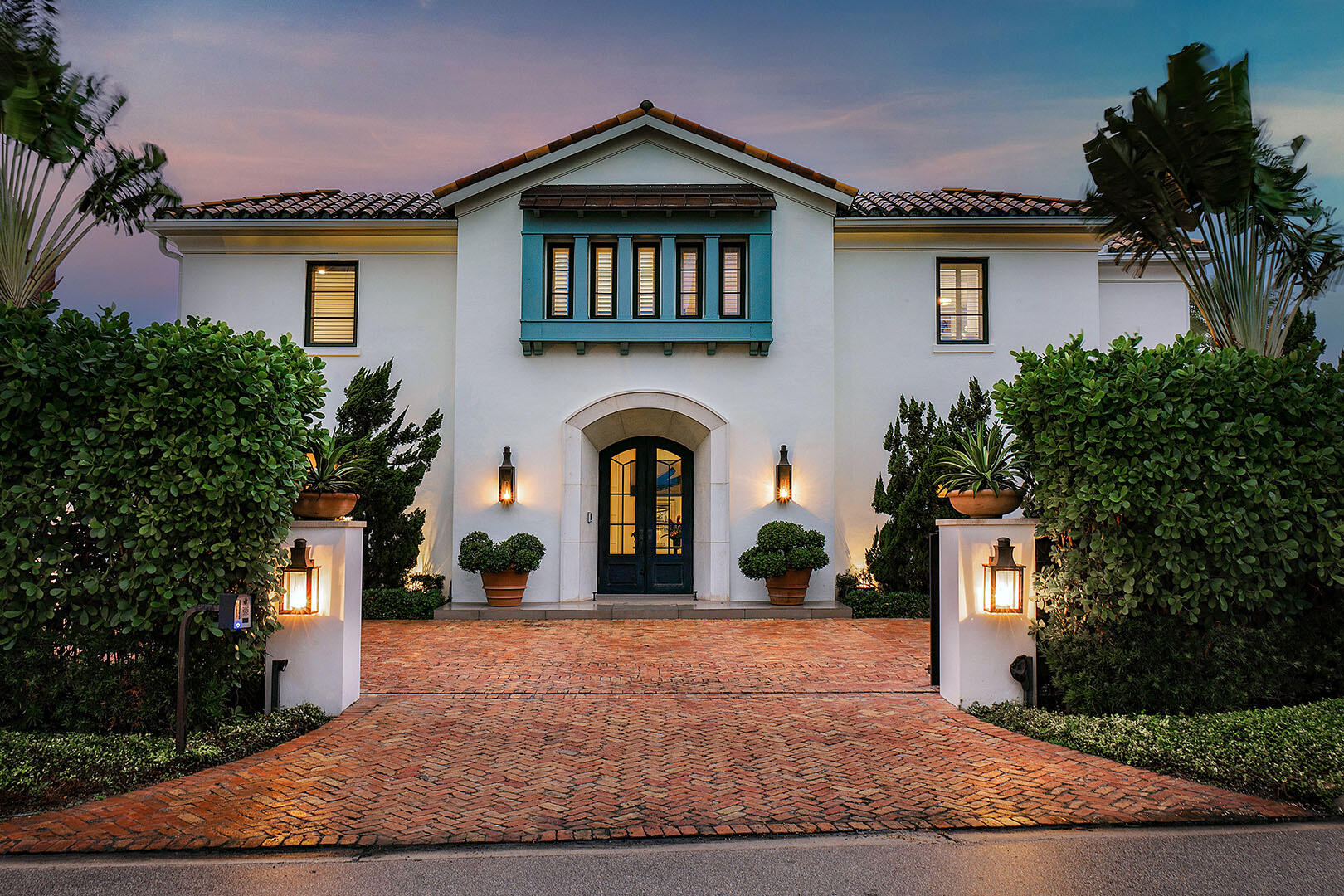 2121 E Maya Palm Drive, Boca Raton, Palm Beach County, Florida - 5 Bedrooms  
6.5 Bathrooms - 