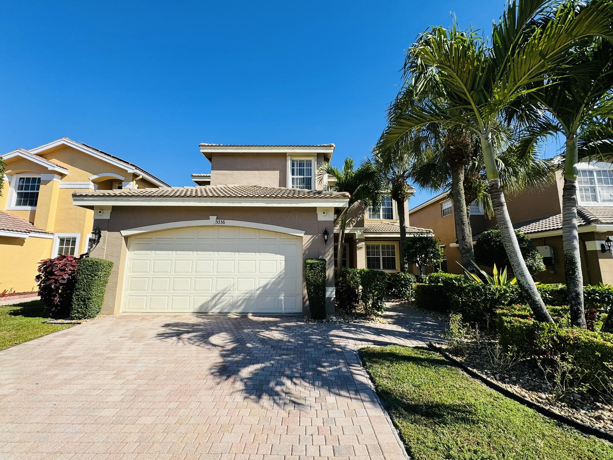 Property for Sale at 5336 Island Gypsy Drive, Greenacres, Palm Beach County, Florida - Bedrooms: 6 
Bathrooms: 4  - $747,000