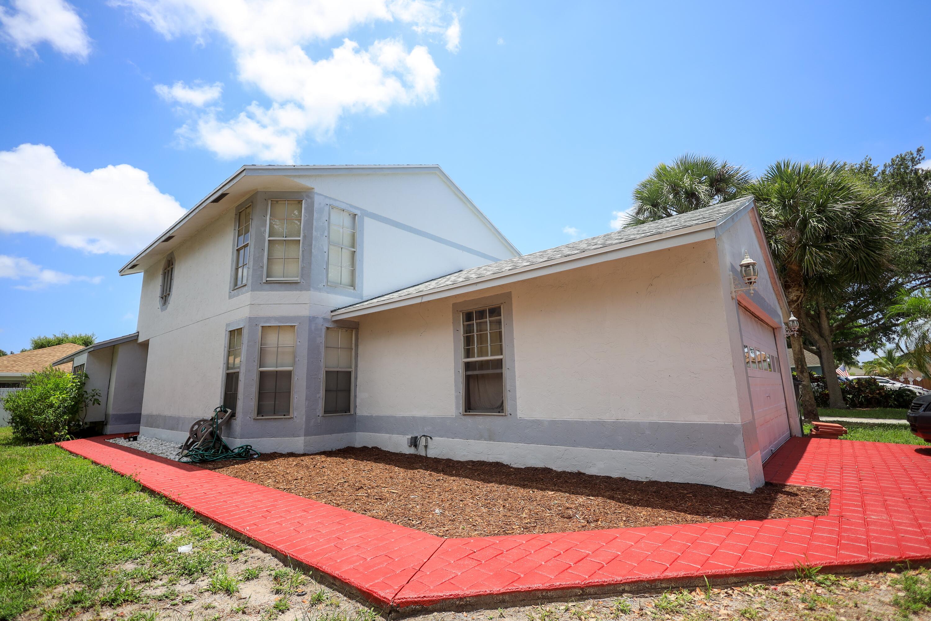 Property for Sale at 1356 N Climbing Rose Ln, West Palm Beach, Palm Beach County, Florida - Bedrooms: 3 
Bathrooms: 2.5  - $499,900