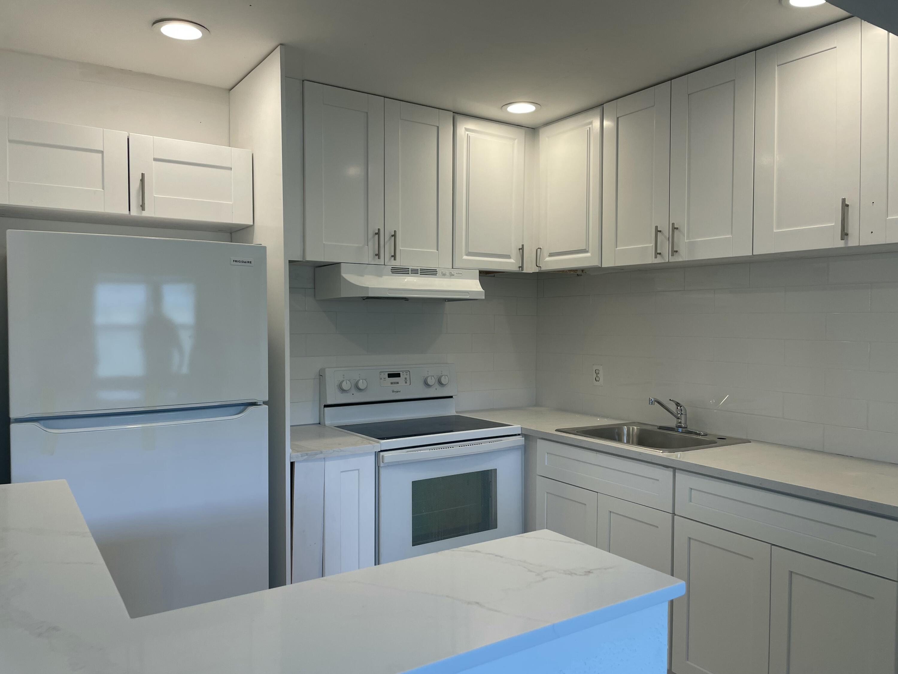 179 Monaco D, Delray Beach, Palm Beach County, Florida - 1 Bedrooms  
1.5 Bathrooms - 