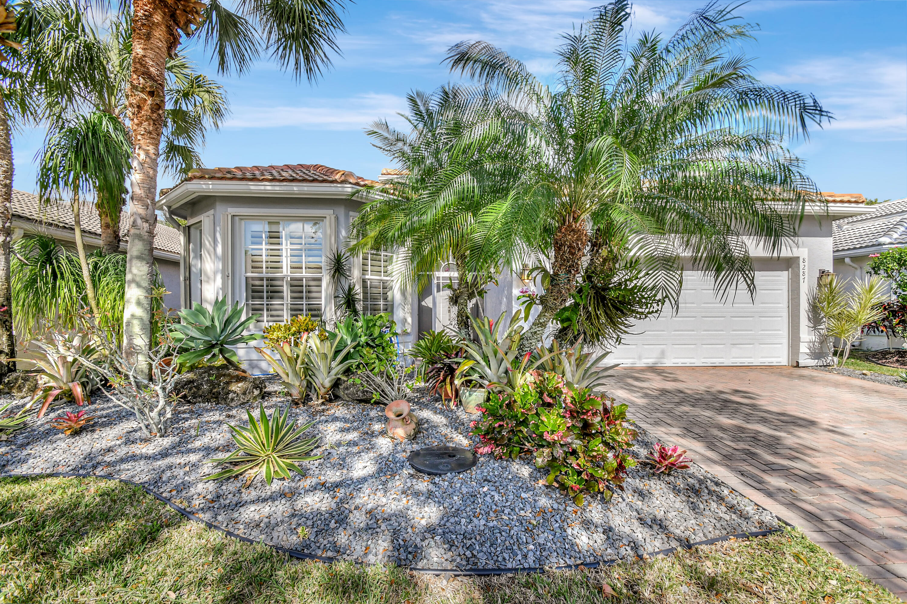8287 Playa Del Sur Boulevard, Lake Worth, Palm Beach County, Florida - 3 Bedrooms  
2.5 Bathrooms - 