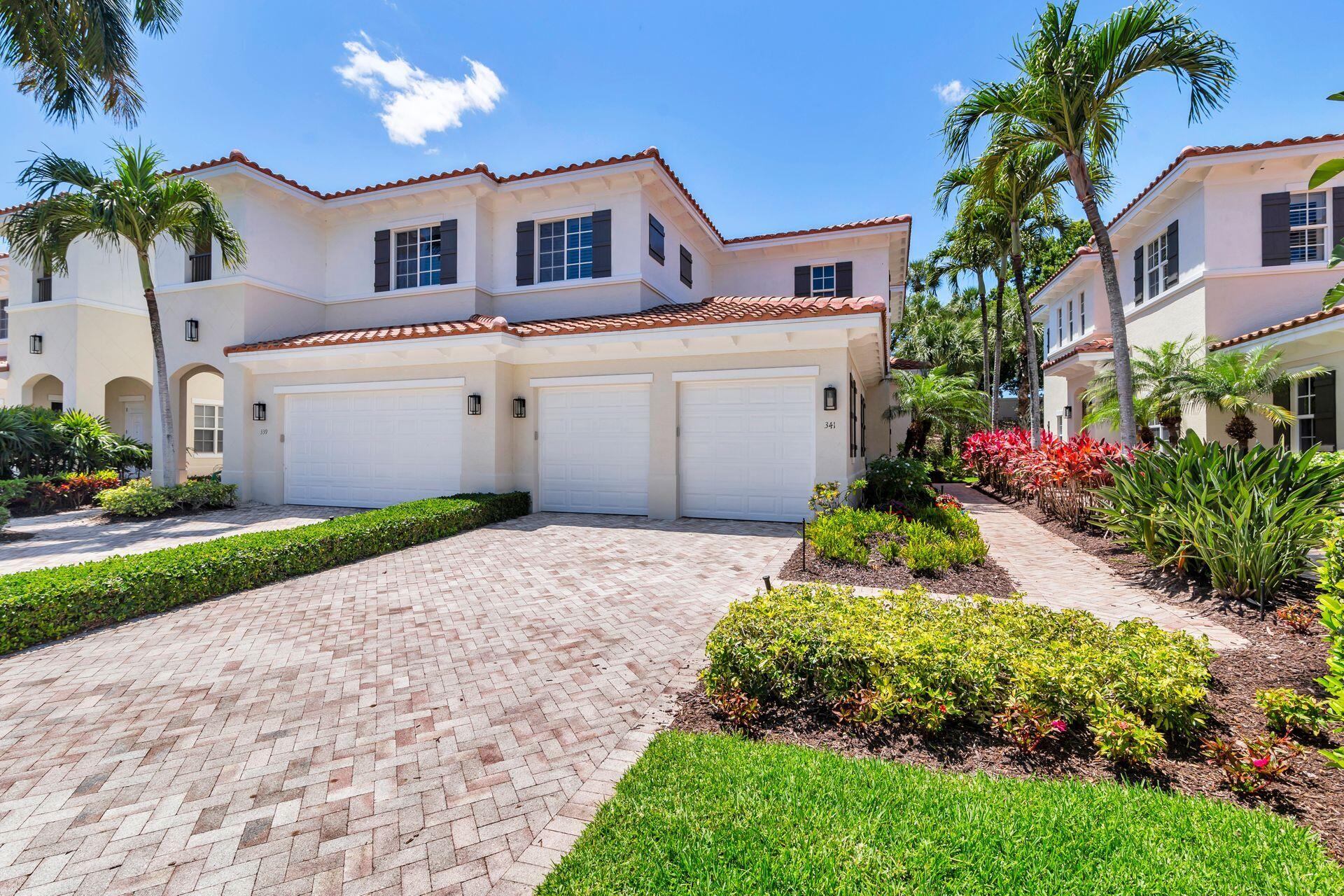341 Chambord Terrace, Palm Beach Gardens, Palm Beach County, Florida - 2 Bedrooms  
2.5 Bathrooms - 