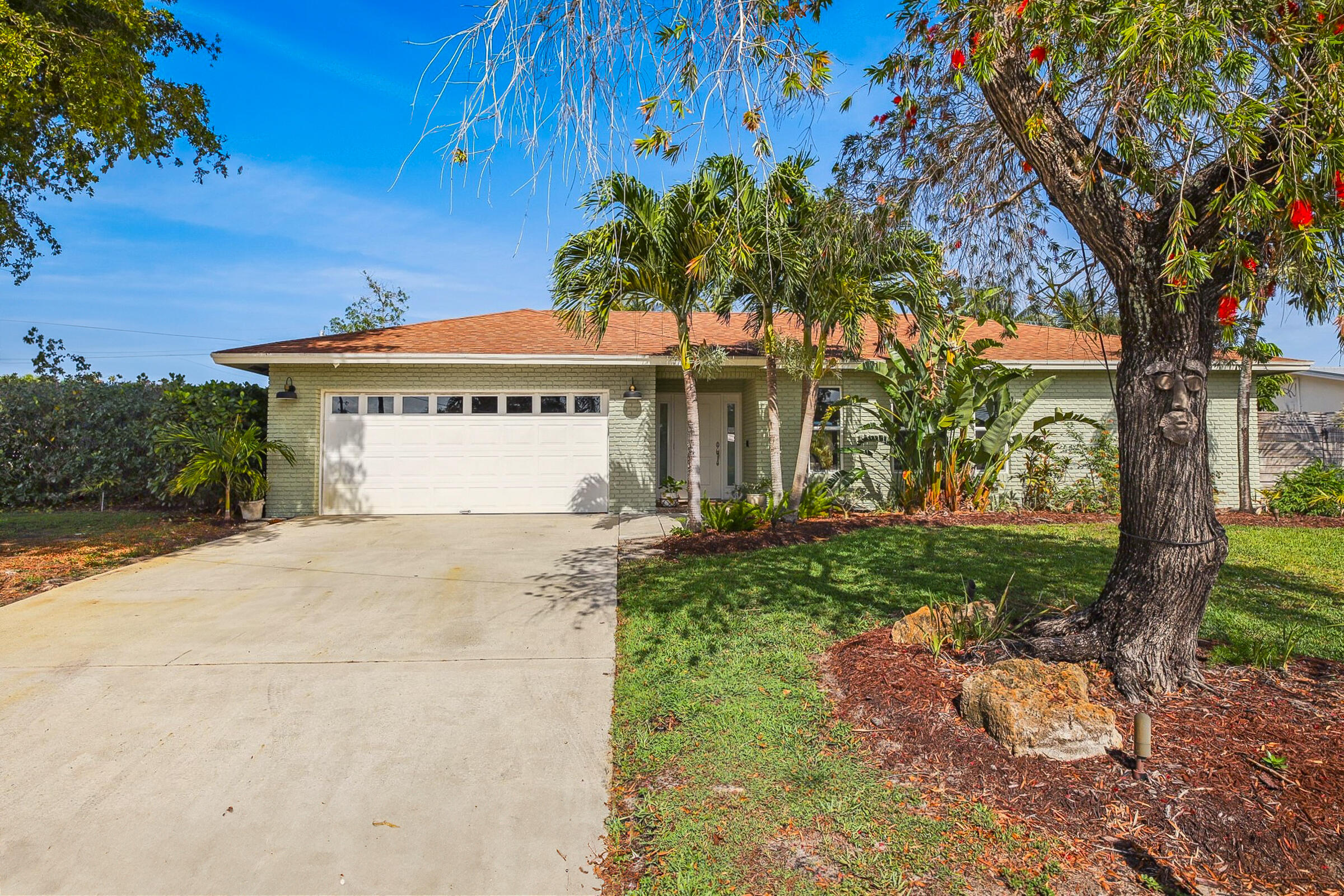 Property for Sale at 2502 Sw 11th Court, Boynton Beach, Palm Beach County, Florida - Bedrooms: 4 
Bathrooms: 2  - $668,000