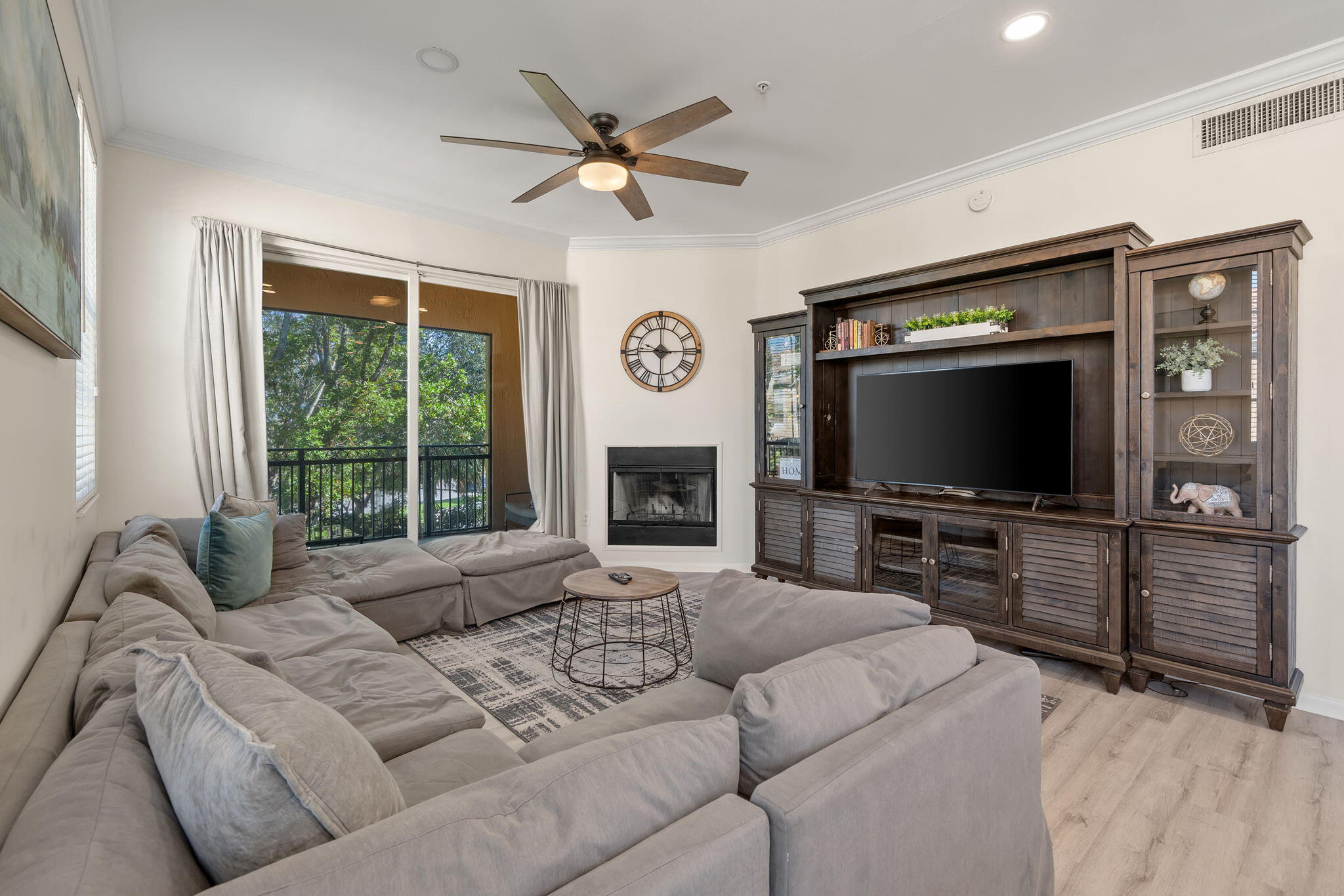11780 Saint Andrews Place 301, Wellington, Palm Beach County, Florida - 3 Bedrooms  
2.5 Bathrooms - 