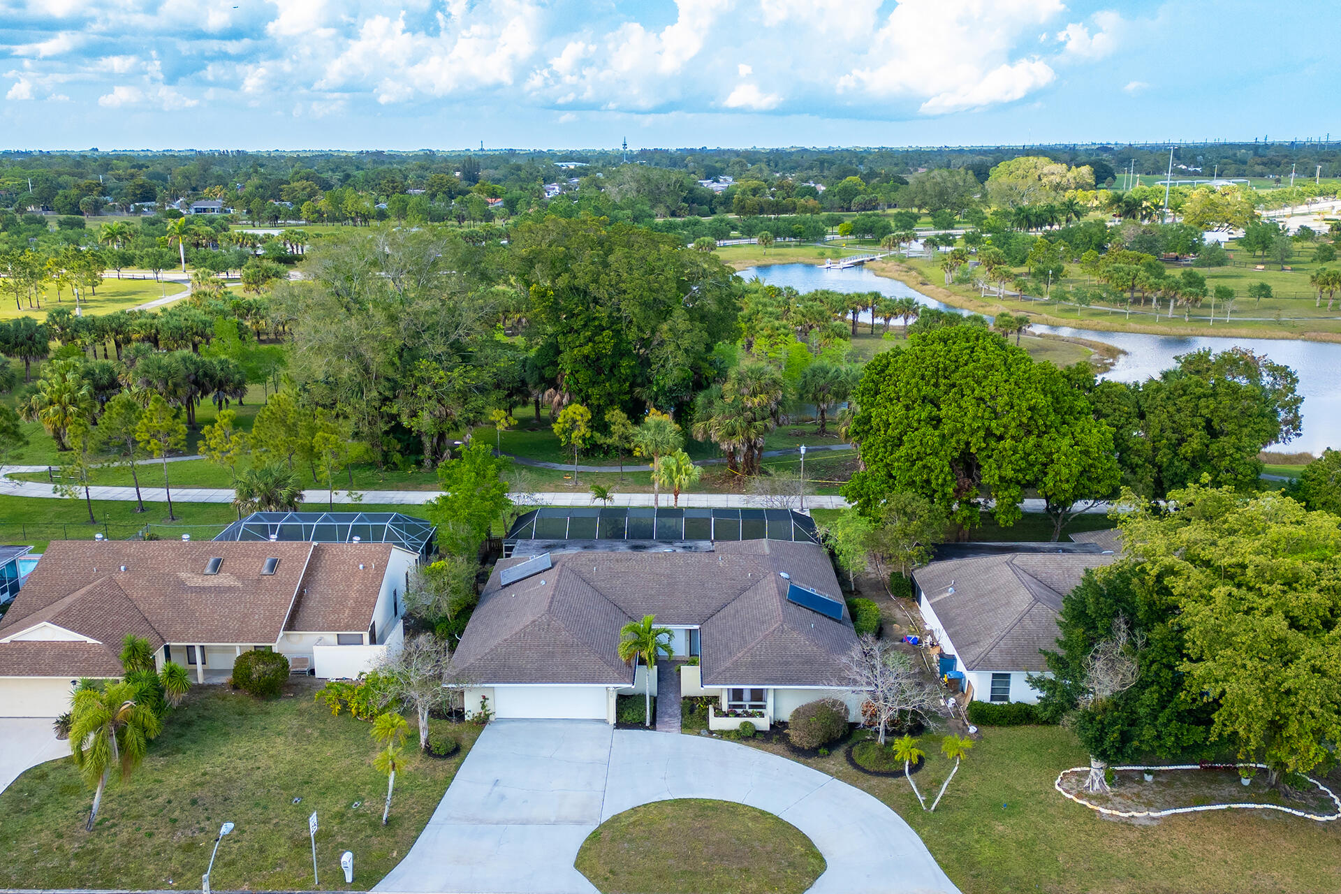 125 Sandpiper Avenue, Royal Palm Beach, Palm Beach County, Florida - 3 Bedrooms  
2 Bathrooms - 