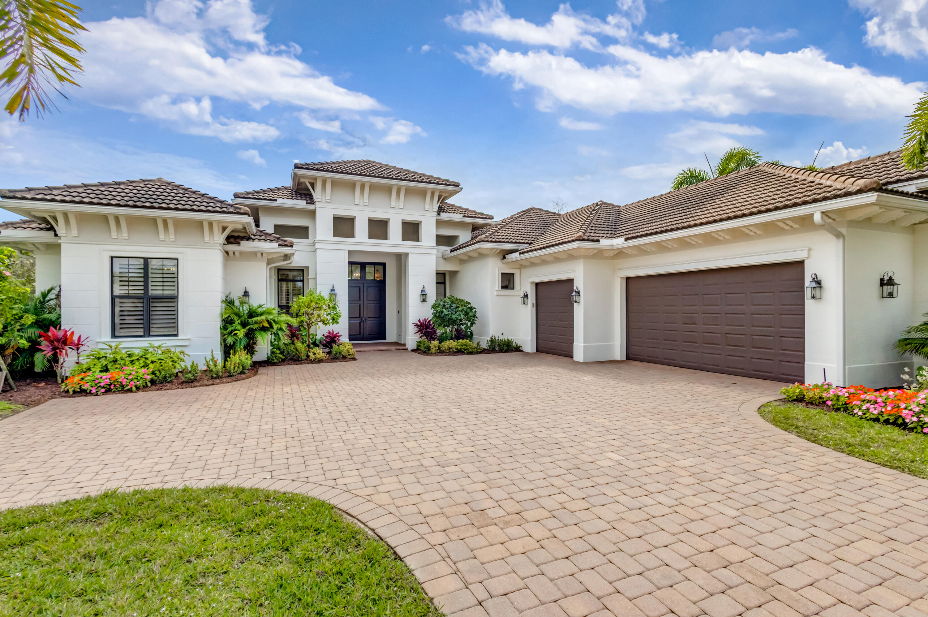 7123 Winding Bay Lane, West Palm Beach, Palm Beach County, Florida - 4 Bedrooms  
4.5 Bathrooms - 