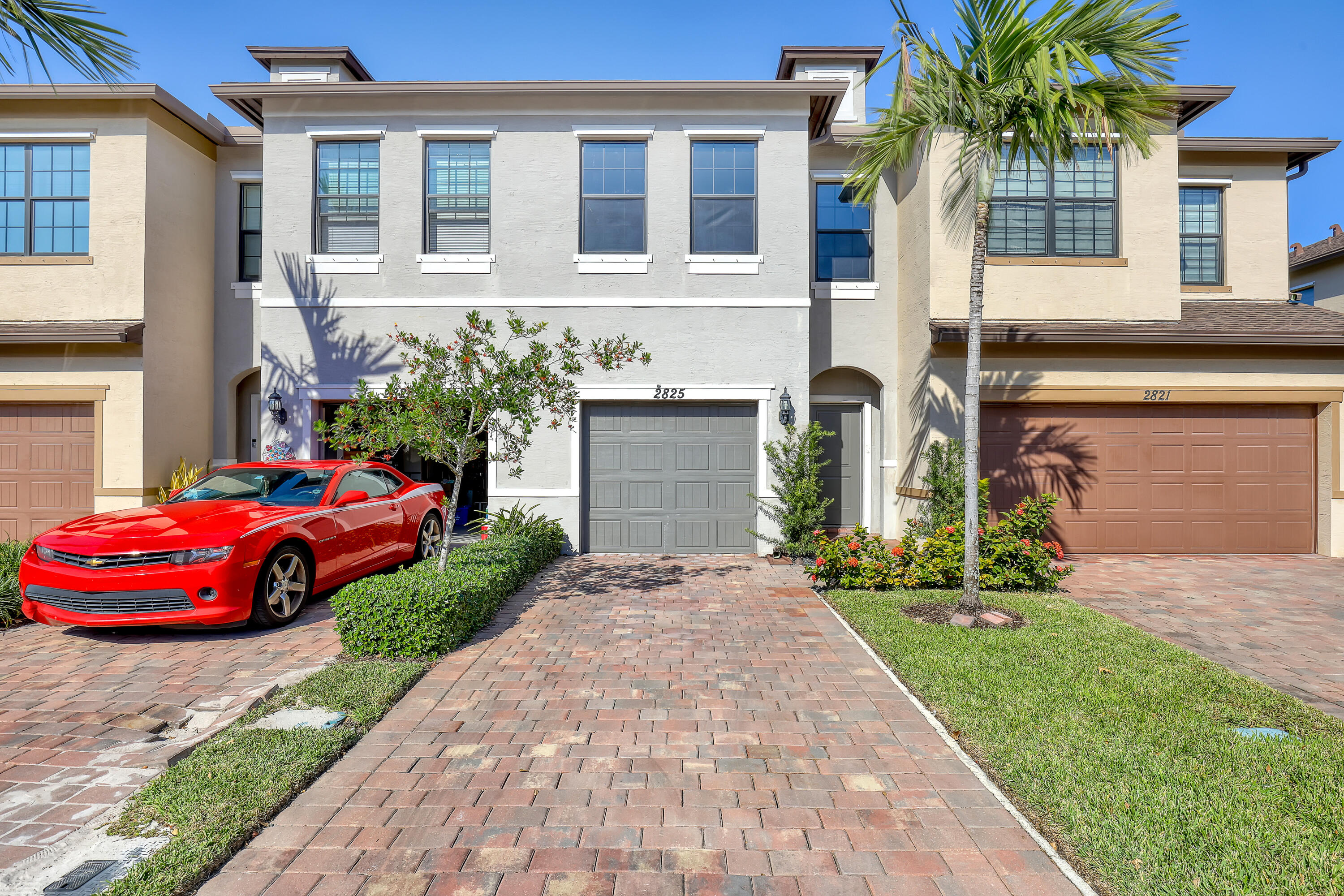 2825 Troubadour Street, Palm Springs, Miami-Dade County, Florida - 3 Bedrooms  
2.5 Bathrooms - 