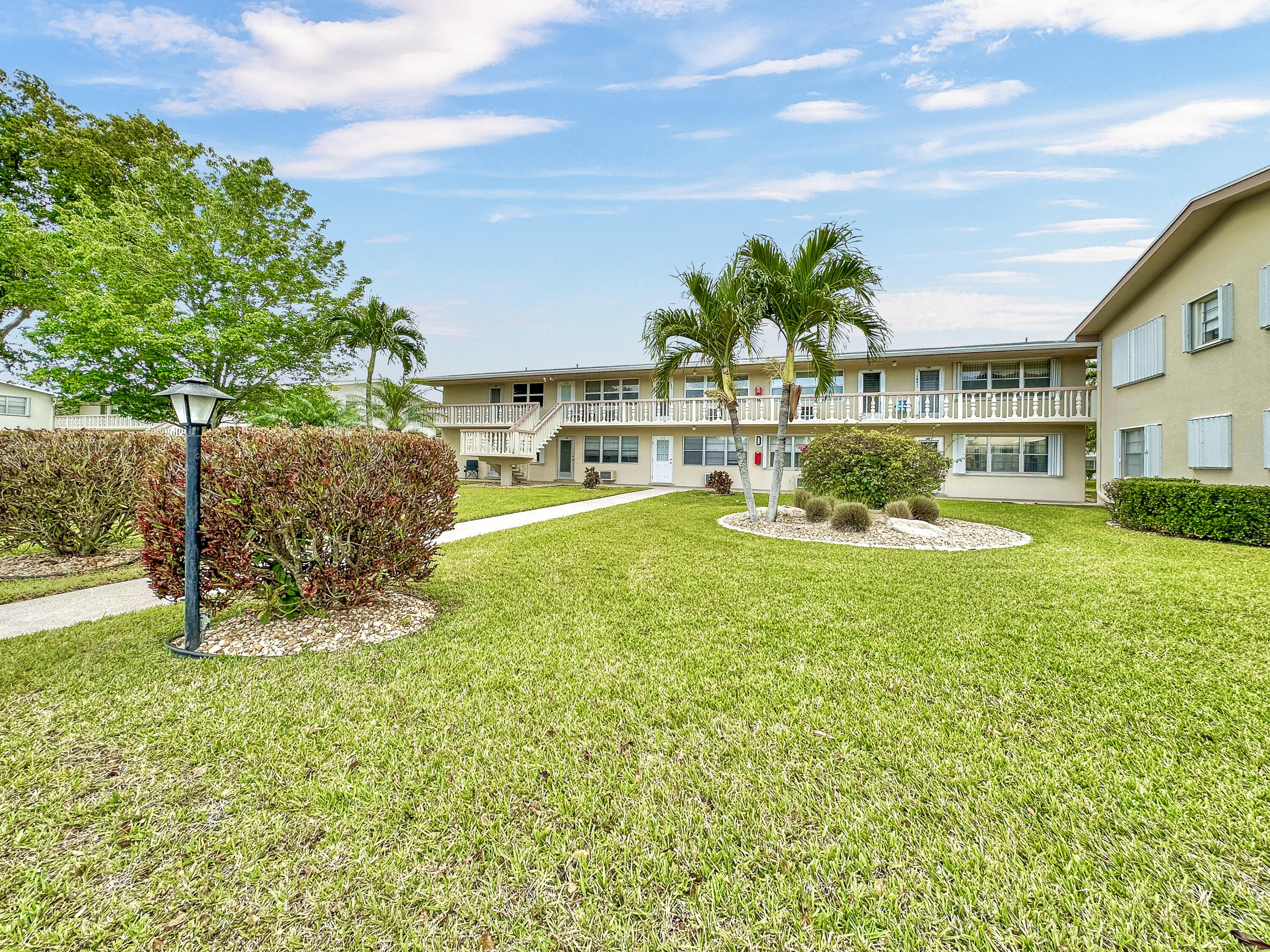 90 Bedford D, West Palm Beach, Palm Beach County, Florida - 1 Bedrooms  
1 Bathrooms - 