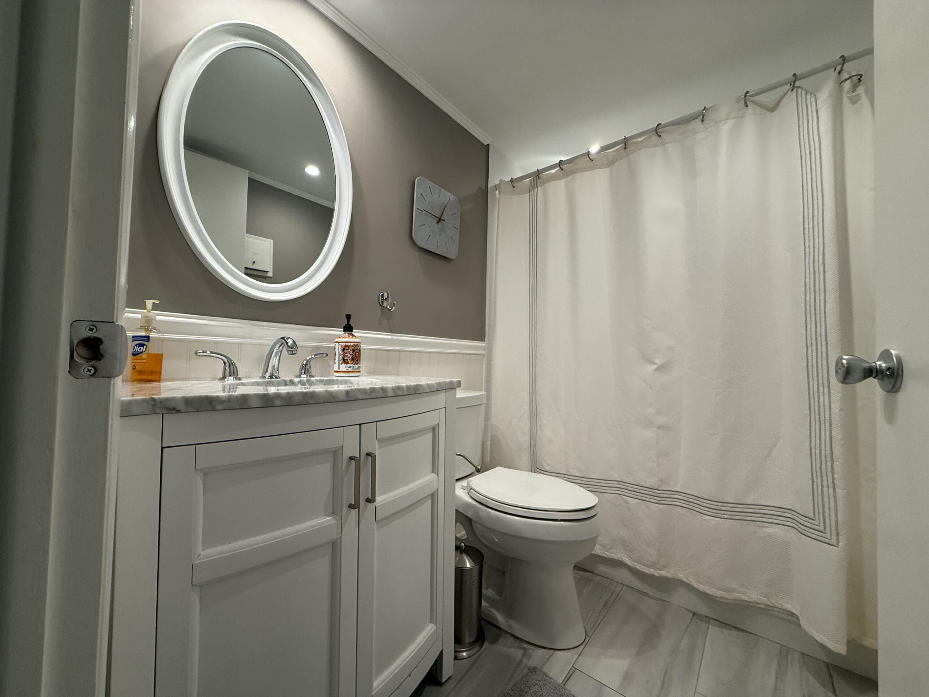 Photo 1 of 340 Normandy H, Delray Beach, Florida, $114,900, Web #: 11077426
