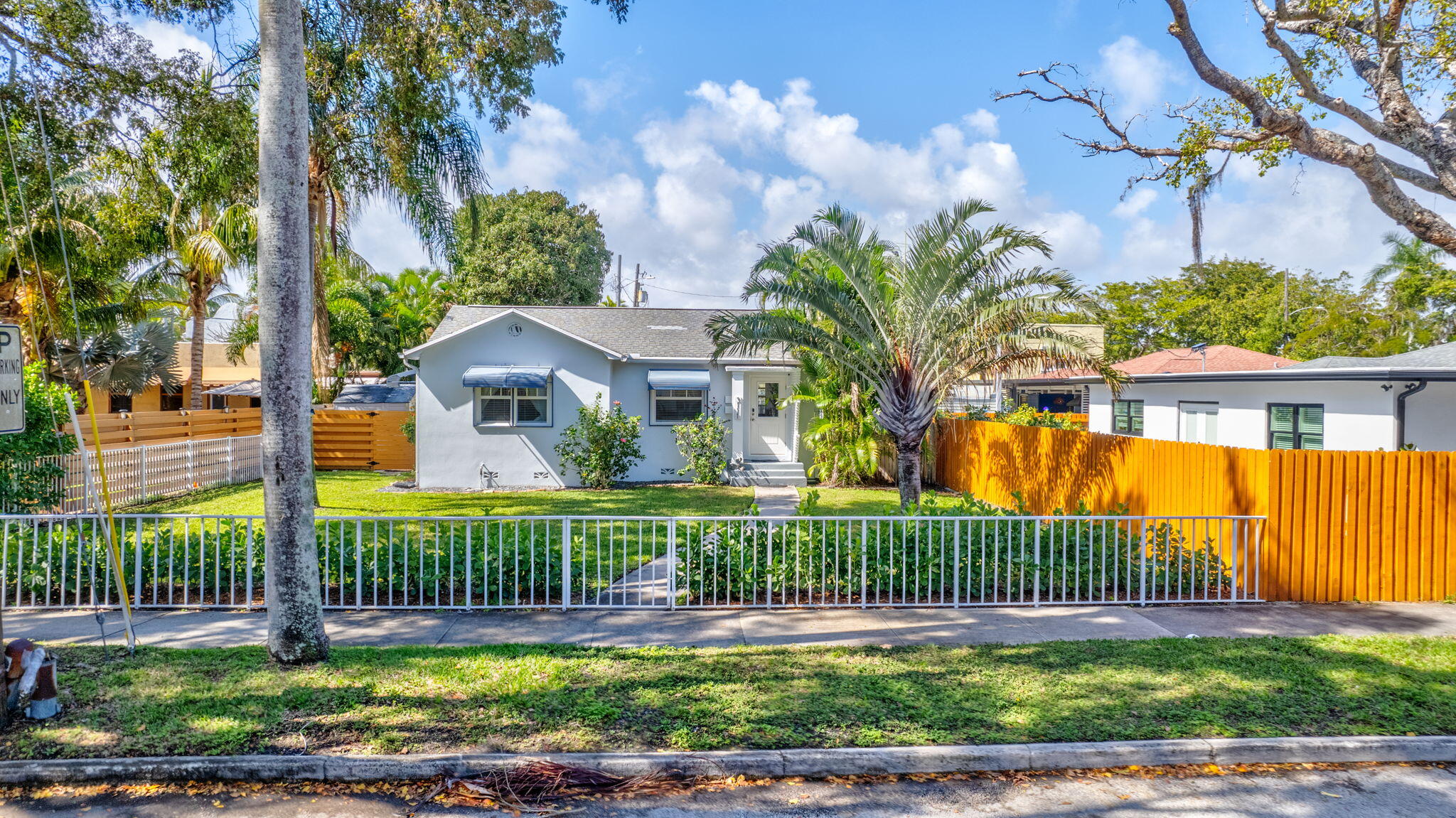 Property for Sale at 3111 Poinsettia Avenue, West Palm Beach, Palm Beach County, Florida - Bedrooms: 3 
Bathrooms: 2  - $749,000