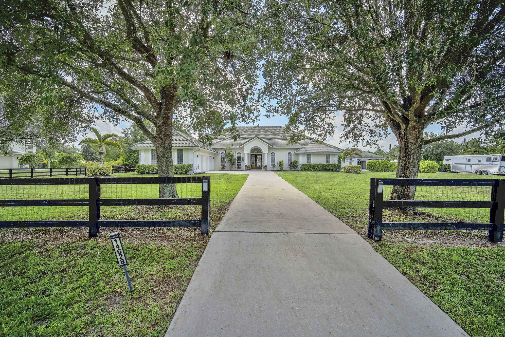 Property for Sale at 14628 Draft Horse Lane, Wellington, Palm Beach County, Florida - Bedrooms: 5 
Bathrooms: 3.5  - $3,355,000