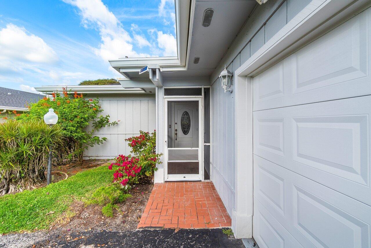 Property for Sale at 13565 Whispering Lakes Lane, Palm Beach Gardens, Palm Beach County, Florida - Bedrooms: 2 
Bathrooms: 2  - $565,000