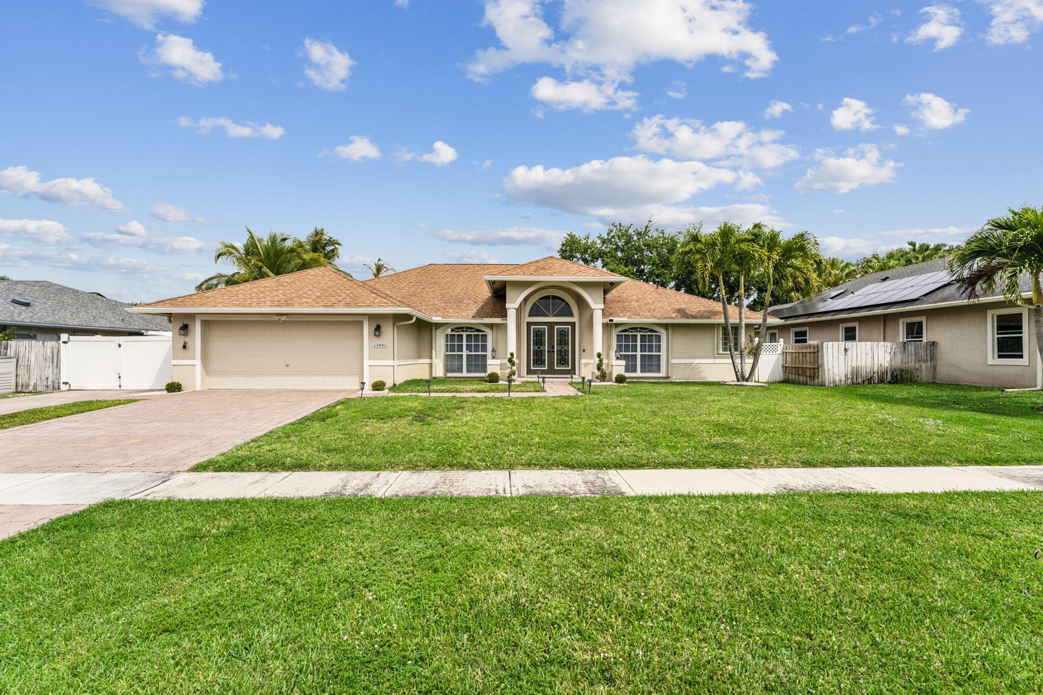 13885 Sheffield Street, Wellington, Palm Beach County, Florida - 4 Bedrooms  
2 Bathrooms - 