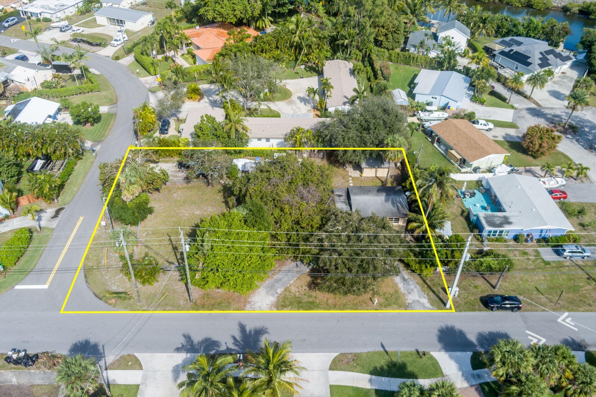 Property for Sale at 2609 Richard Road, West Palm Beach, Palm Beach County, Florida - Bedrooms: 4 
Bathrooms: 2  - $650,000