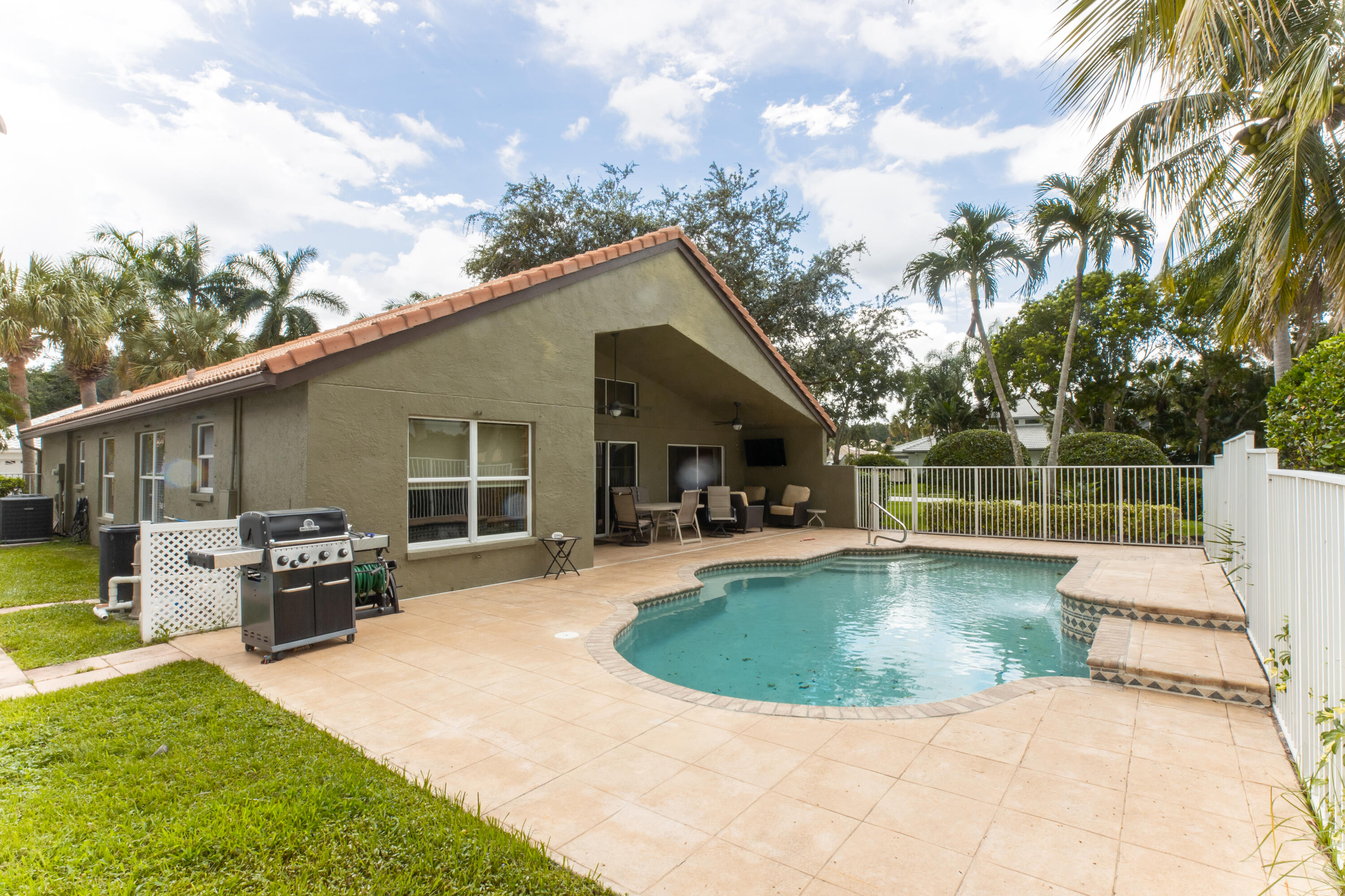 13579 Weyburne Drive, Delray Beach, Palm Beach County, Florida - 3 Bedrooms  
2 Bathrooms - 