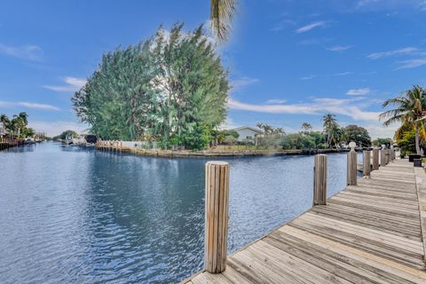 Photo of 2591 NE 55th Court #203, Fort Lauderdale, FL 33308 (MLS # RX-11120097)