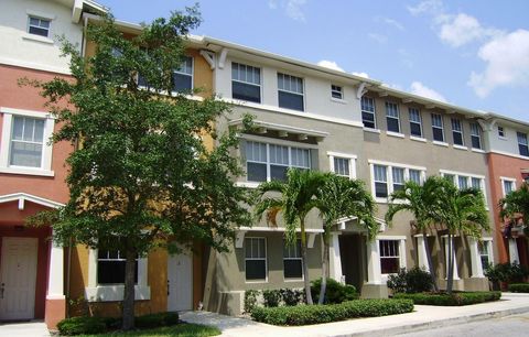 Photo of 883 Millbrae Court #3, West Palm Beach, FL 33401 (MLS # RX-11123765)