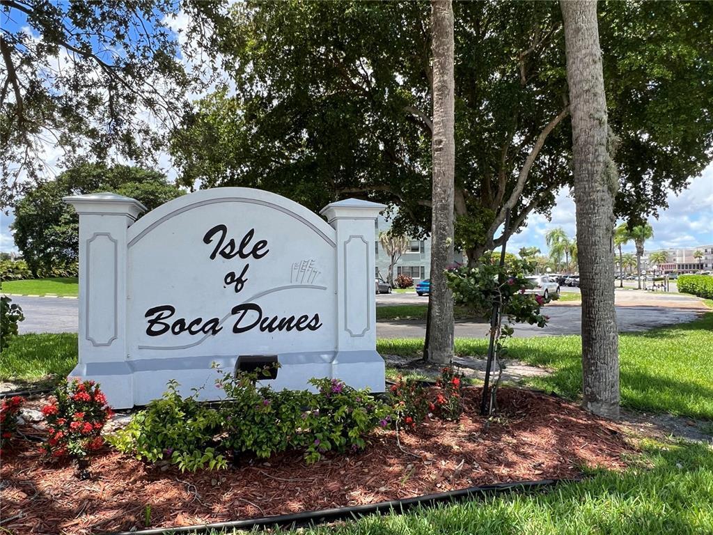 Property for Sale at 9440 Sw 8th Street 412, Boca Raton, Palm Beach County, Florida - Bedrooms: 2 
Bathrooms: 2  - $255,000