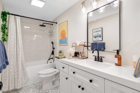 Photo of 2455 NE 51st Street #E102, Fort Lauderdale, FL 33308 (MLS # RX-11090258)