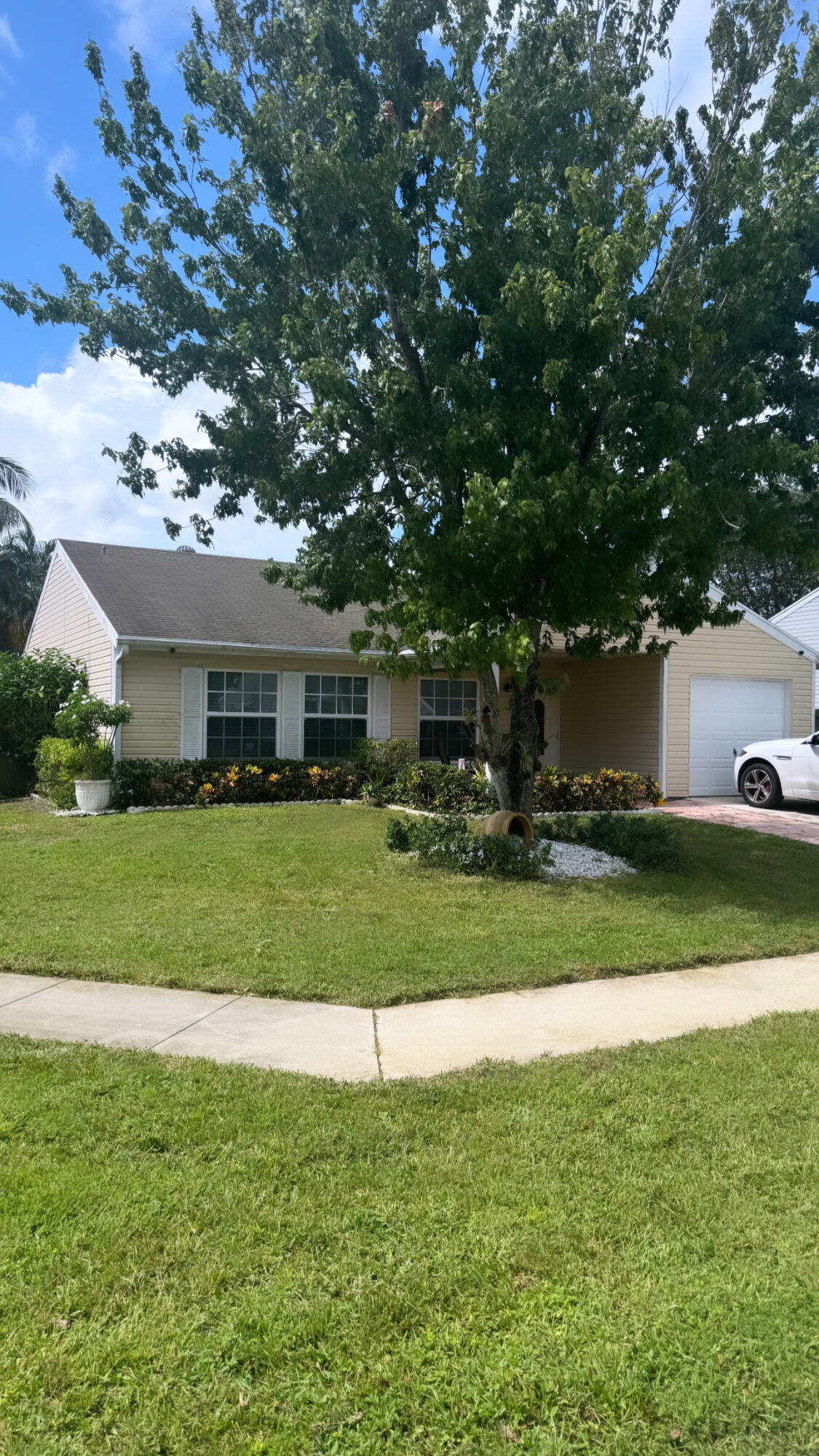 7856 Bishopwood Road Road, Lake Worth, Palm Beach County, Florida - 2 Bedrooms  
2 Bathrooms - 