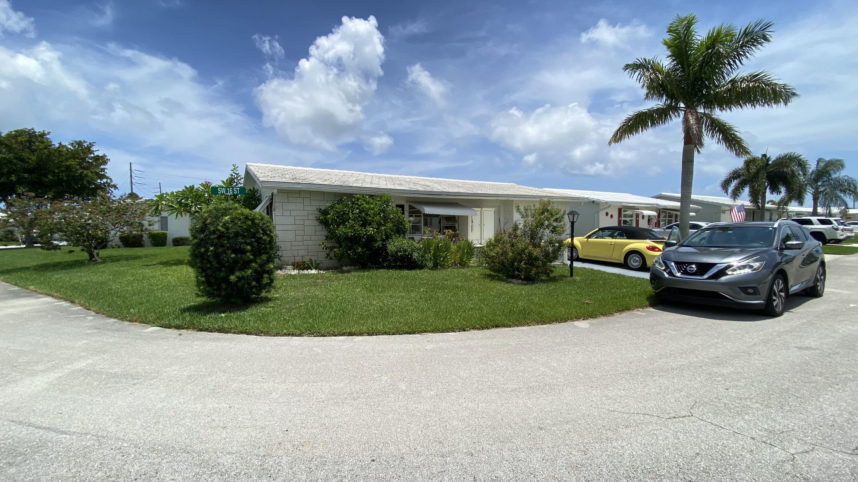 1000 Sw 16th Street, Boynton Beach, Palm Beach County, Florida - 2 Bedrooms  
2 Bathrooms - 