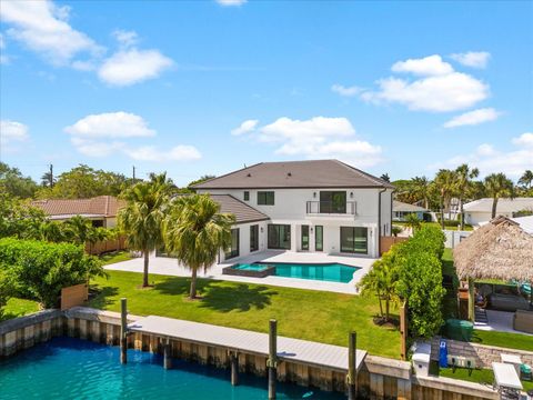 Photo of 8 Leeward Circle, Tequesta, FL 33469 (MLS # RX-11091852)