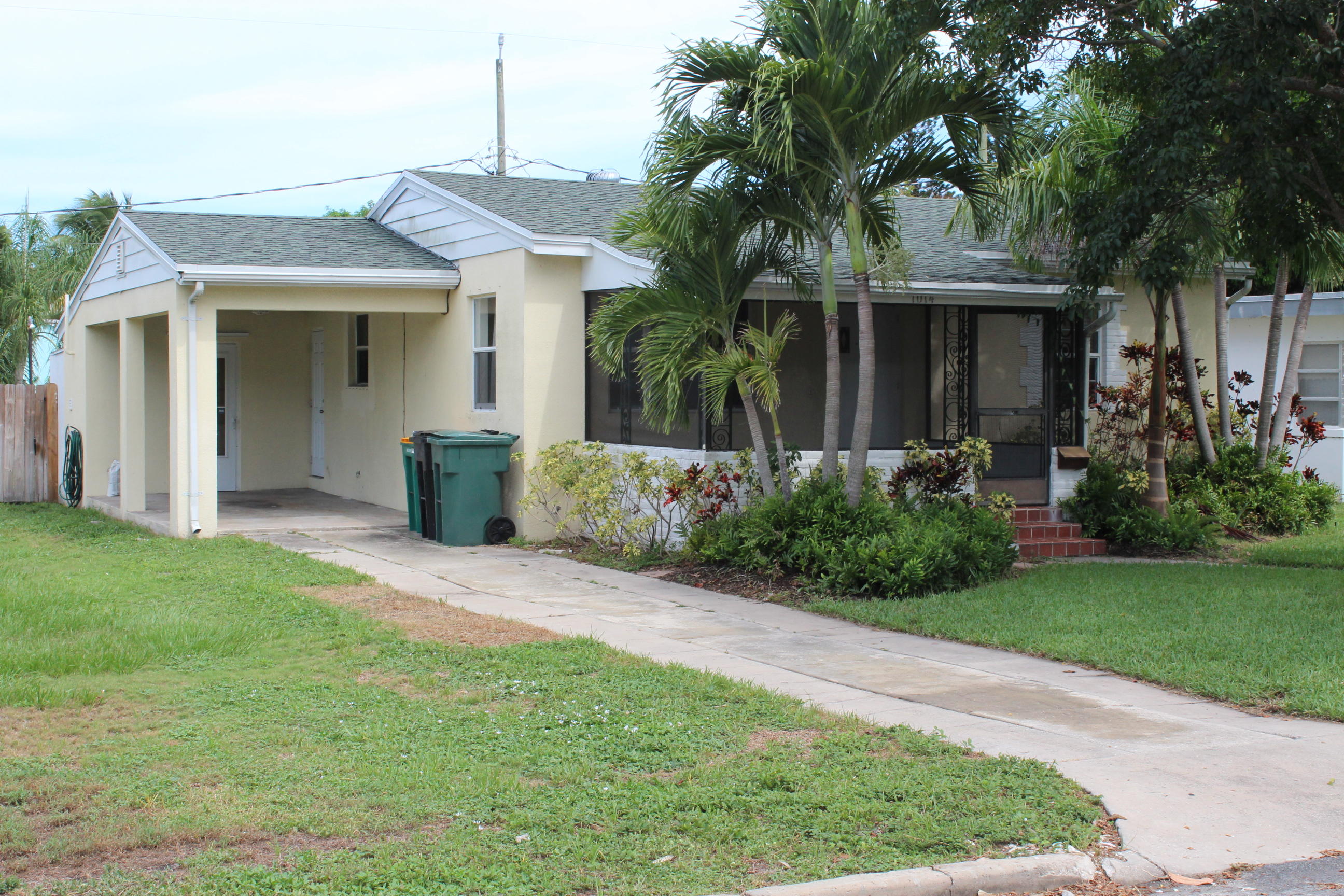 Photo 1 of 1014 N L Street, Lake Worth, Florida, $1,650, Web #: 10161955