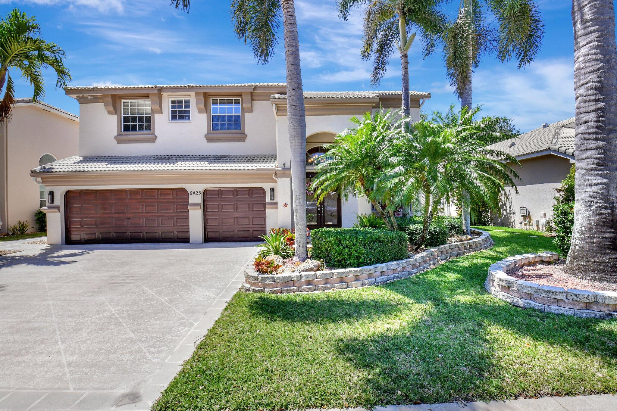 6425 Stonehurst Circle, Lake Worth, Palm Beach County, Florida - 5 Bedrooms  
3 Bathrooms - 