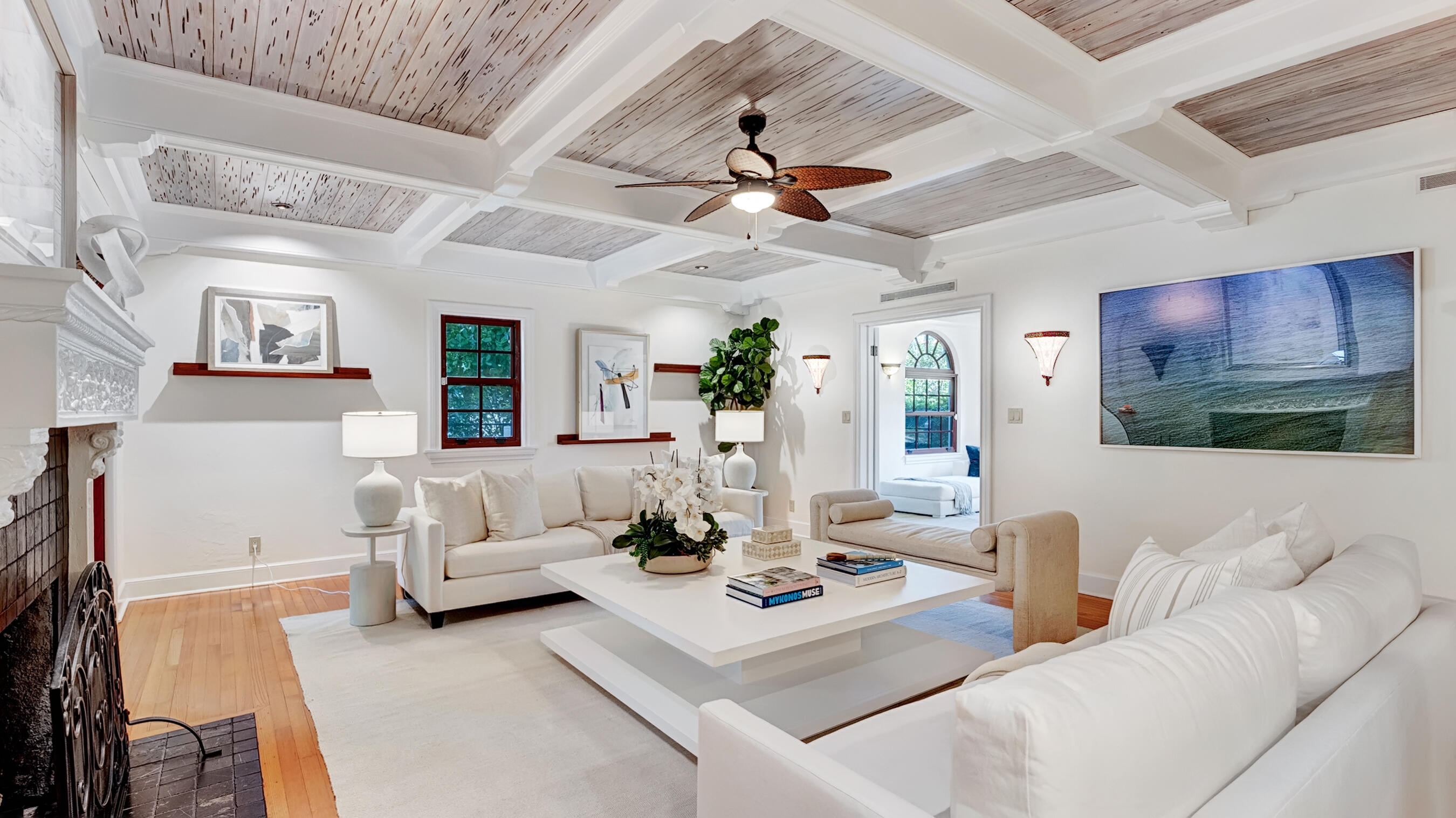 225 Pershing Way, West Palm Beach, Palm Beach County, Florida - 4 Bedrooms  
4.5 Bathrooms - 
