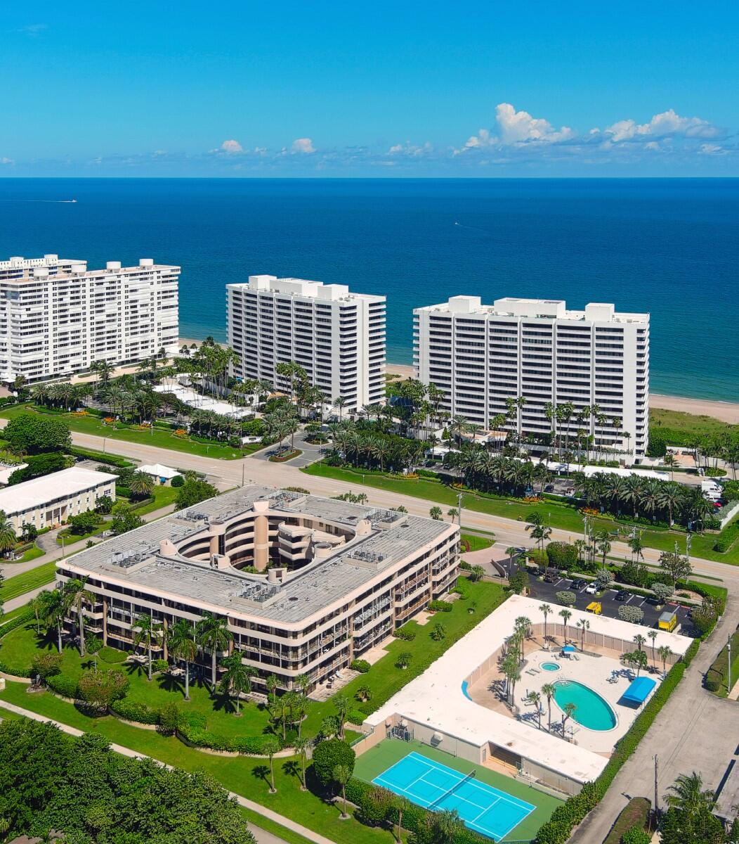 Property for Sale at 1401 S Ocean Boulevard 302, Boca Raton, Palm Beach County, Florida - Bedrooms: 2 
Bathrooms: 2.5  - $759,000