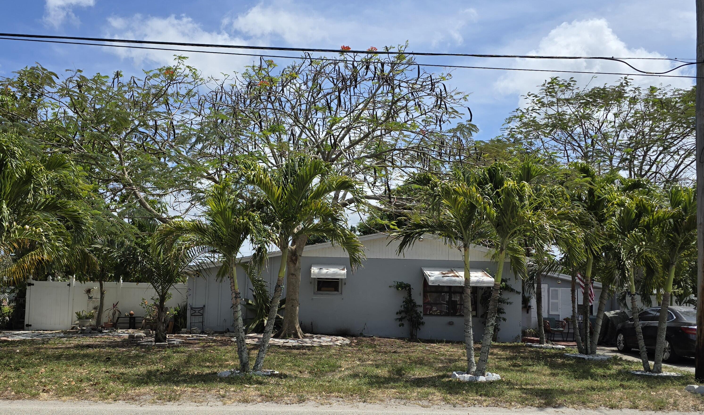 Property for Sale at 4358 Palm Avenue, West Palm Beach, Palm Beach County, Florida - Bedrooms: 4 
Bathrooms: 3  - $478,000