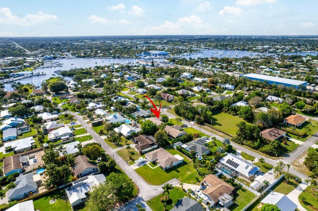 Photo of 4838 SE Major Way, Stuart, FL 34997 (MLS # RX-10964641)