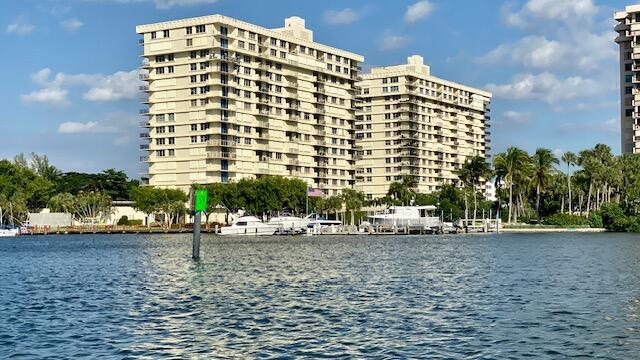 2121 N Ocean Boulevard 1203W, Boca Raton, Palm Beach County, Florida - 1 Bedrooms  
1.5 Bathrooms - 