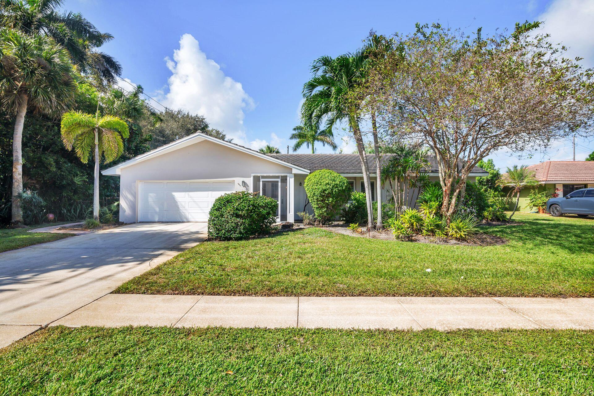 12615 Ashby Road, North Palm Beach, Miami-Dade County, Florida - 4 Bedrooms  
2 Bathrooms - 