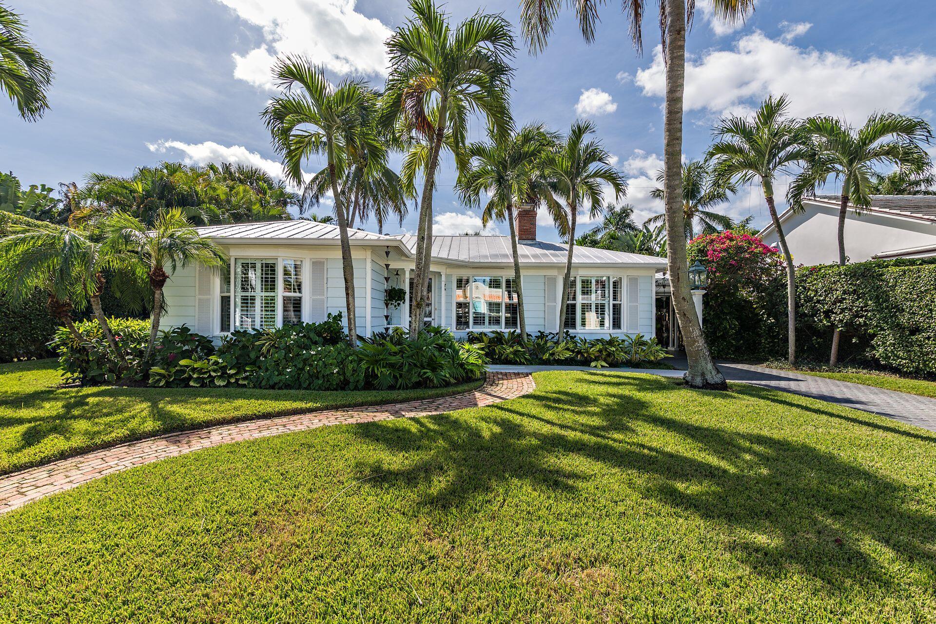 Photo 1 of 210 Monceaux Road, West Palm Beach, Florida, $1,695,000, Web #: 10753927