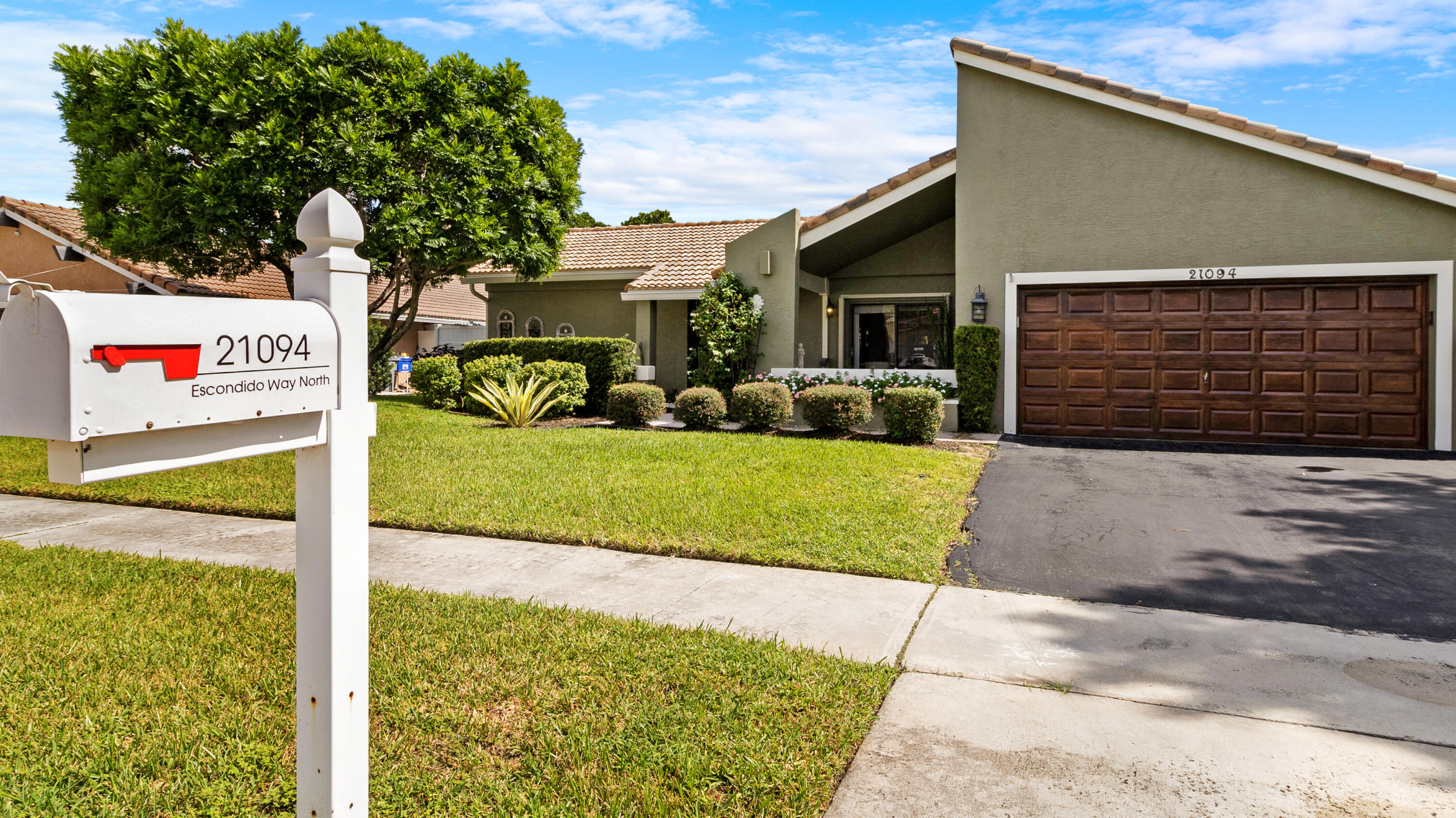 21094 Escondido Way, Boca Raton, Palm Beach County, Florida - 3 Bedrooms  
2 Bathrooms - 