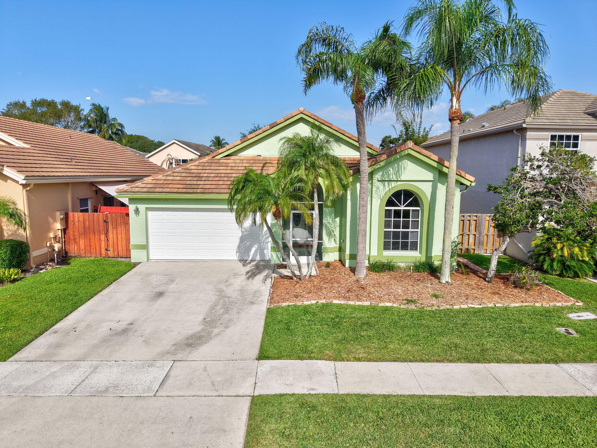 Property for Sale at 7333 Ashley Shores Circle, Lake Worth, Palm Beach County, Florida - Bedrooms: 3 
Bathrooms: 2  - $499,900