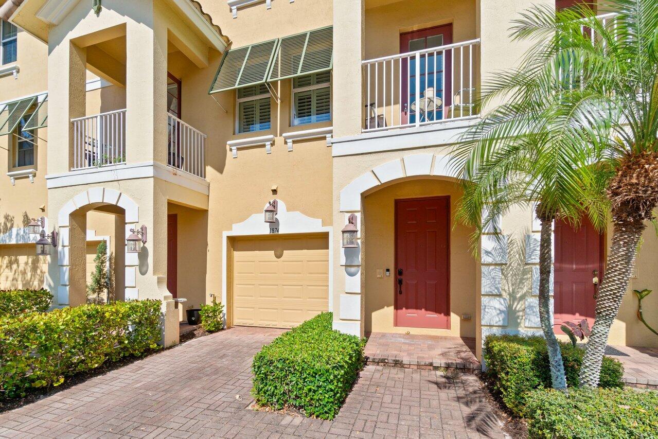 Property for Sale at 1874 Via Sofia, Boynton Beach, Palm Beach County, Florida - Bedrooms: 3 
Bathrooms: 3.5  - $499,900
