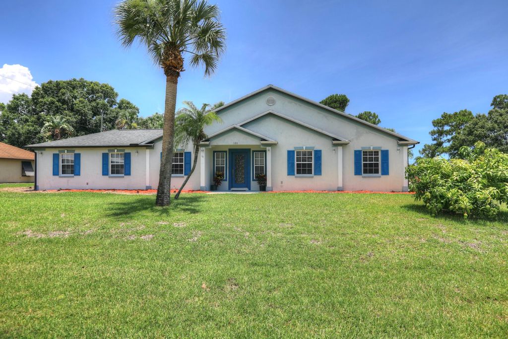Photo of 126 Hinchman Avenue, Sebastian, FL 32958 (MLS # RX-11103009)