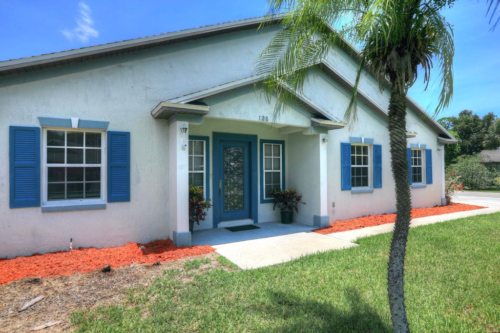 Photo of 126 Hinchman Avenue, Sebastian, FL 32958 (MLS # RX-11103009)