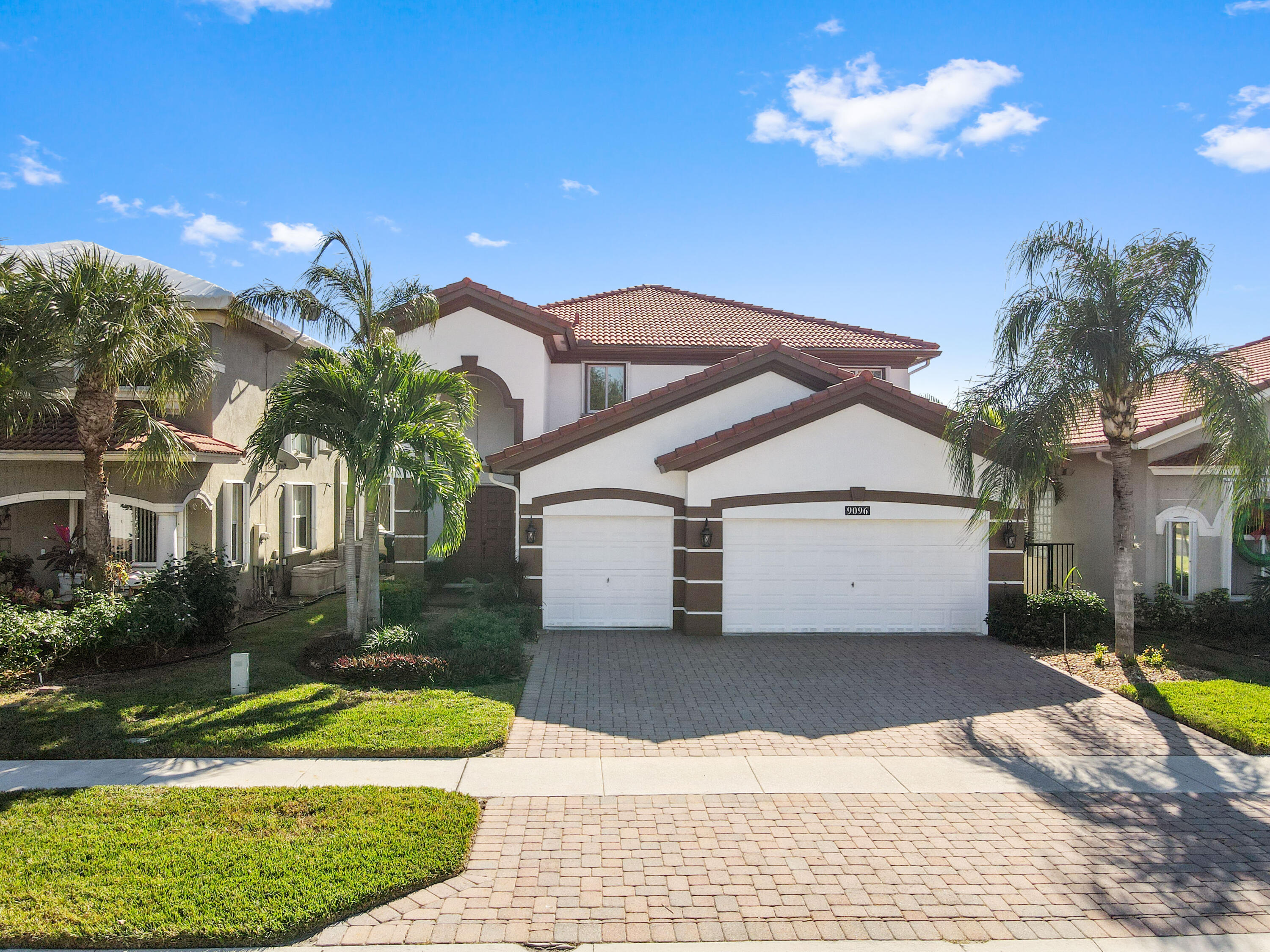 9096 Silver Glen Way, Lake Worth, Palm Beach County, Florida - 5 Bedrooms  
3 Bathrooms - 