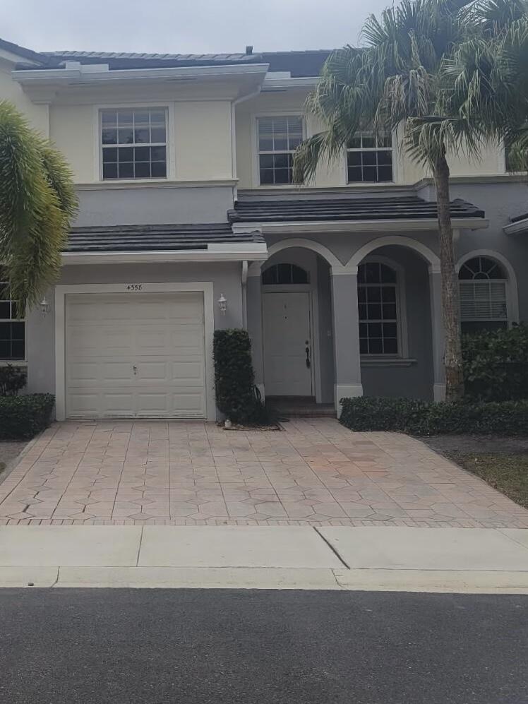 Property for Sale at 4358 Legacy Court, Delray Beach, Palm Beach County, Florida - Bedrooms: 3 
Bathrooms: 2.5  - $455,000