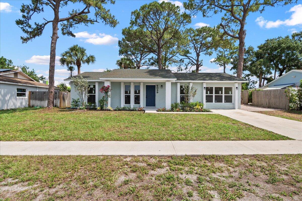 6099 Camp Lee Road, West Palm Beach, Palm Beach County, Florida - 4 Bedrooms  
2 Bathrooms - 