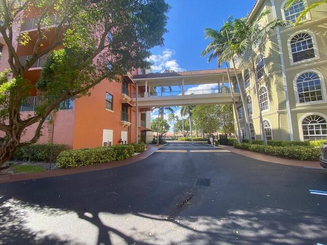 Property for Sale at 1640 Presidential Way 105, West Palm Beach, Palm Beach County, Florida - Bedrooms: 3 
Bathrooms: 2  - $299,995